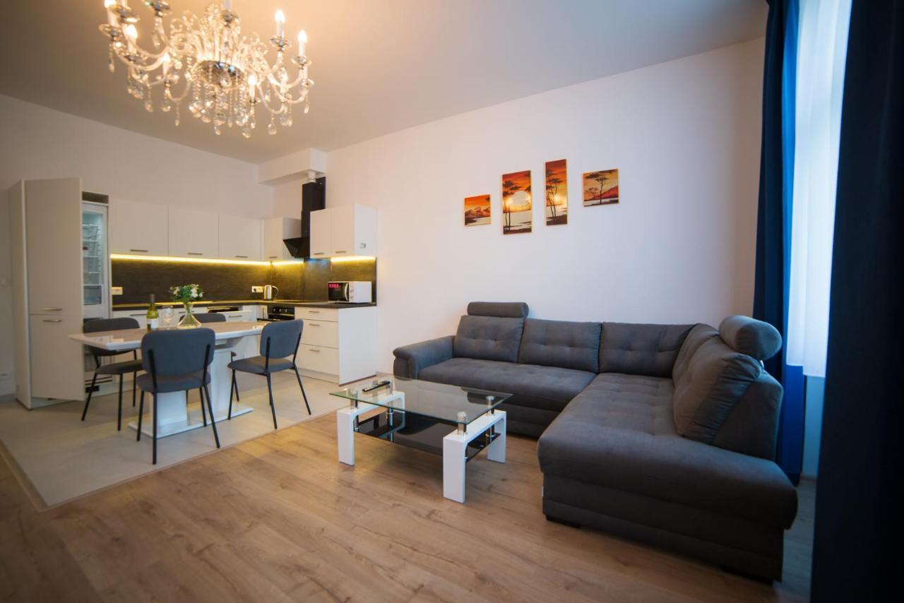 Top Class Apartments In Carlsbad Karlovy Vary Extérieur photo